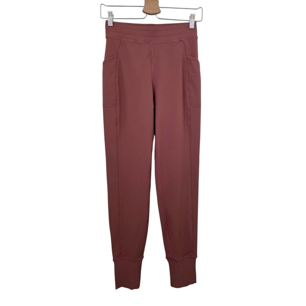 Fabletics MILA Cold Weather High-Waisted Pocket Cherry Mocha Jogger Women's XXS